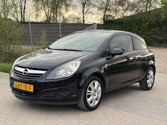 Opel Corsa - 1.2 111 EDITION AIRCO CRUISE