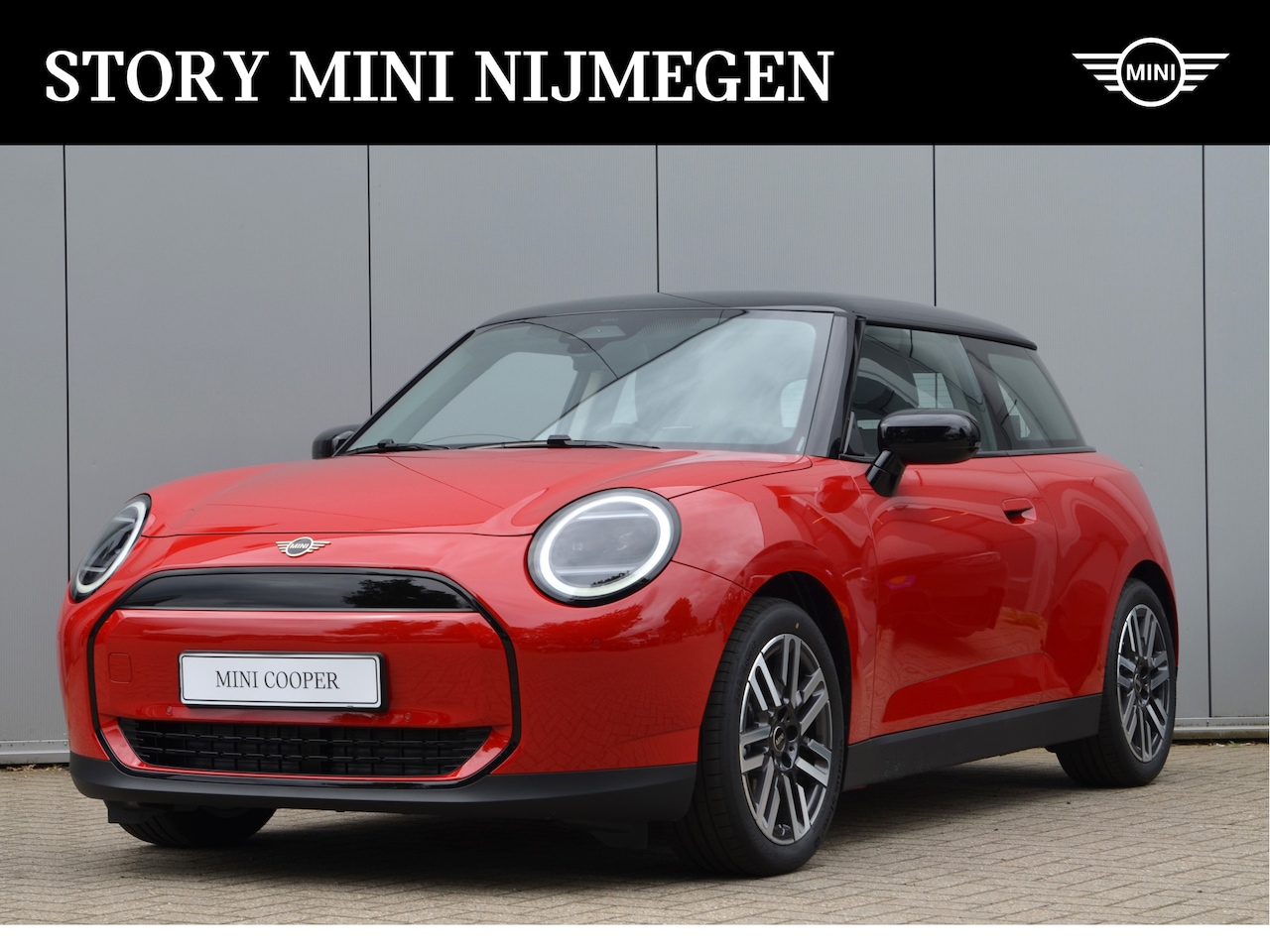 MINI Cooper - Hatchback E / Classic / Pakket S / 17 inch Parallel Spoke 2-tone - AutoWereld.nl
