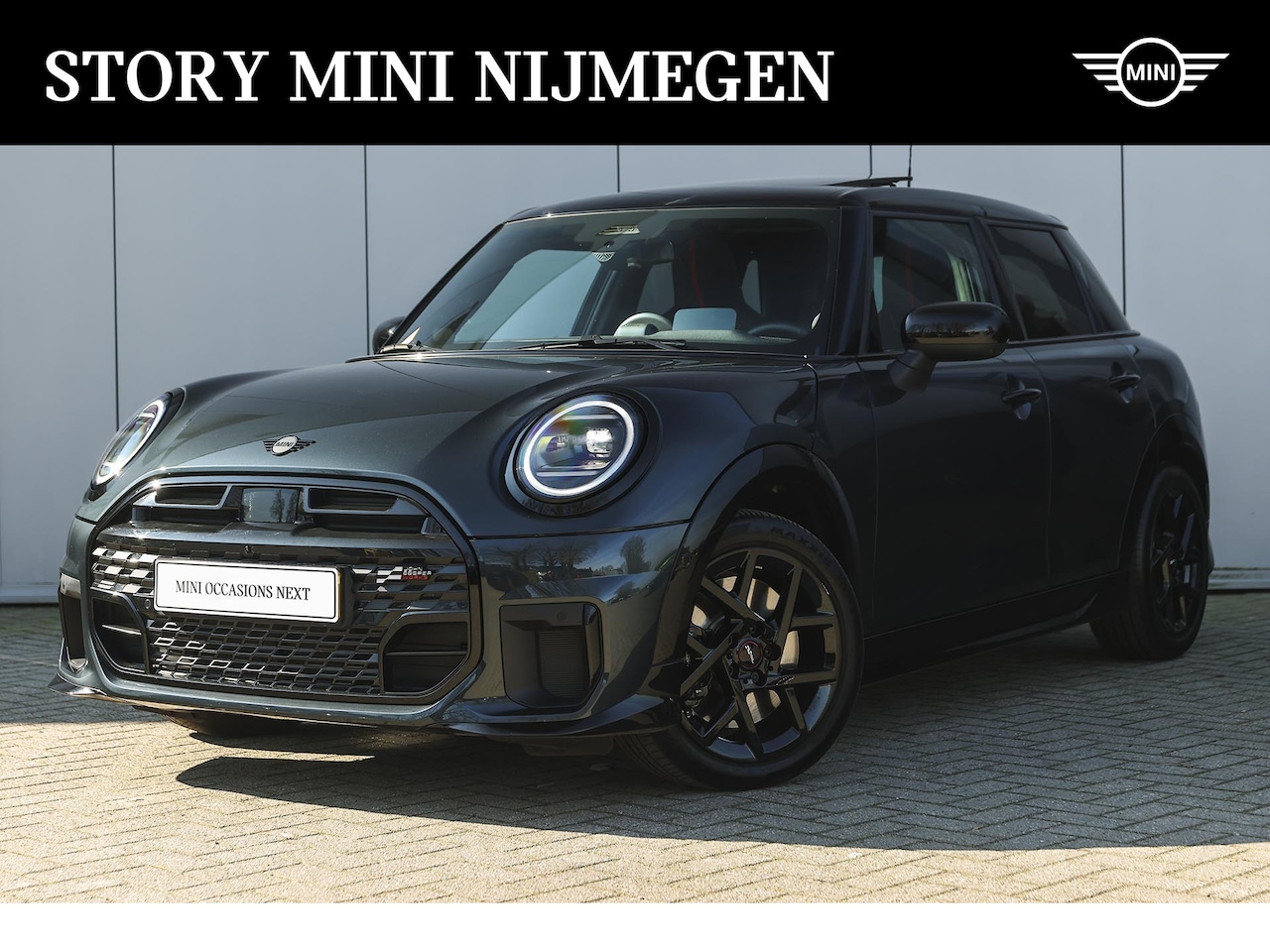 MINI John Cooper Works - Hatchback S JCW Automaat / John Cooper Works / Pakket XL / 17" JCW Sprint Spoke black - AutoWereld.nl