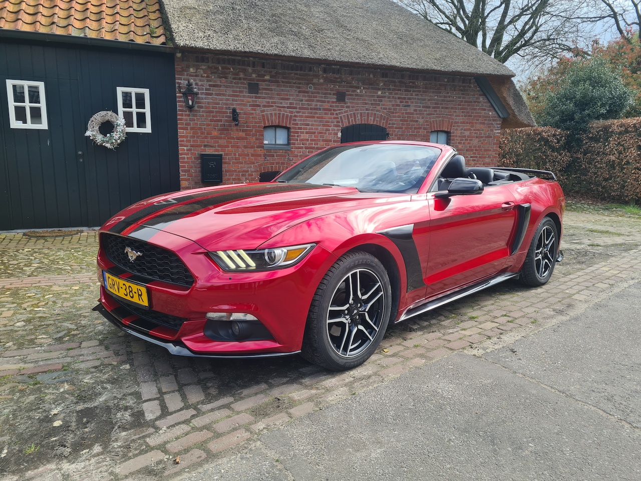 Ford Mustang Convertible - 2.3 EcoBoost California special - AutoWereld.nl