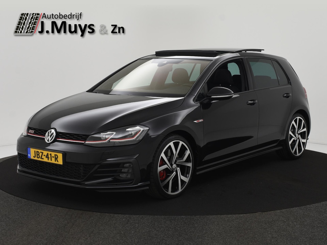 Volkswagen Golf - 2.0 TSI GTI Performance 245pk PANODAK|STANDKACHEL|DYNAUDIO|LED|19INCH|CAMERA|WINTERPACK - AutoWereld.nl