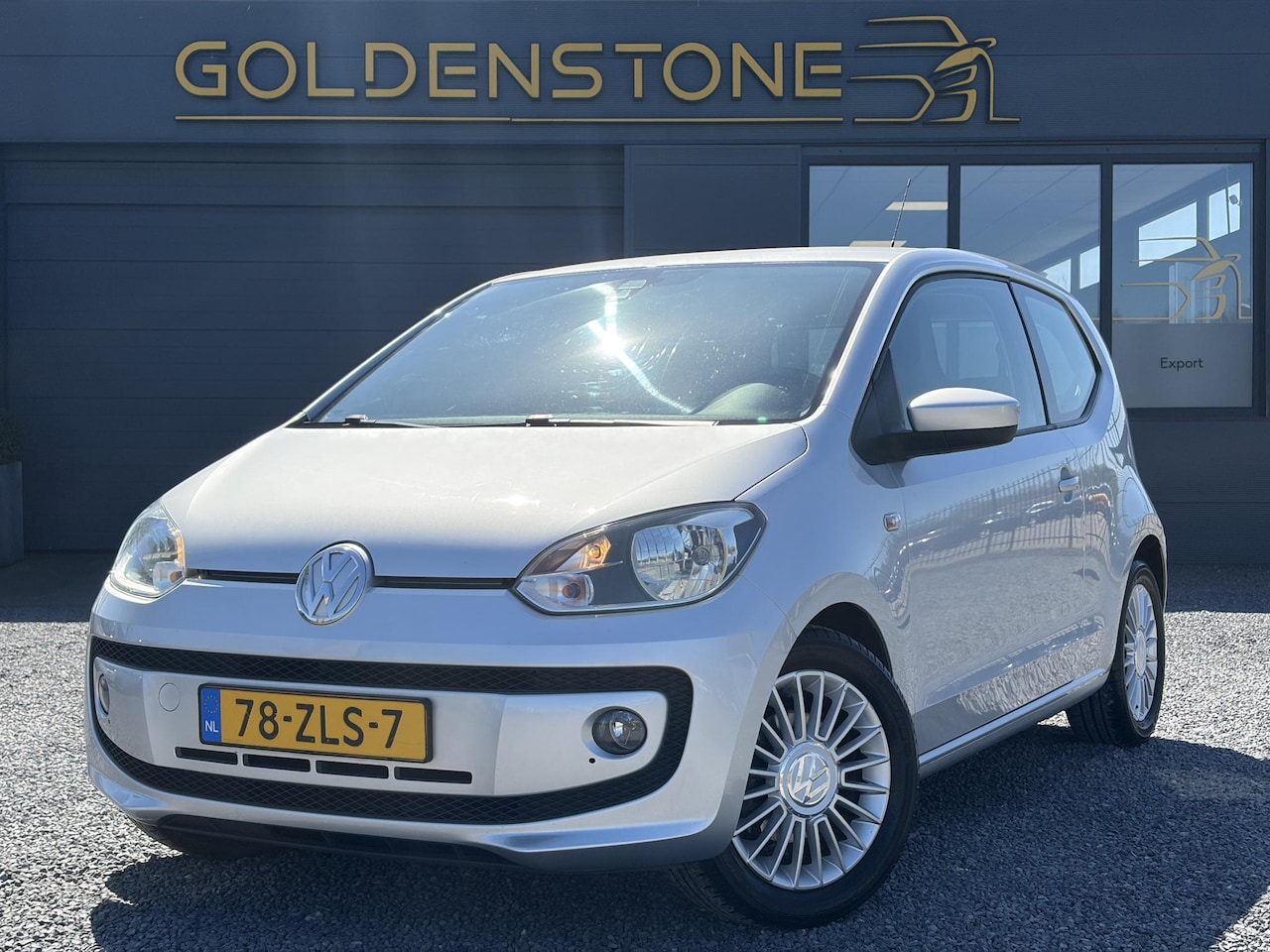 Volkswagen Up! - 1.0 high up! BlueMotion Navi,Airco,Lm velgen,N.A.P,Zeer Zuinig,Apk tot 01-2027 - AutoWereld.nl