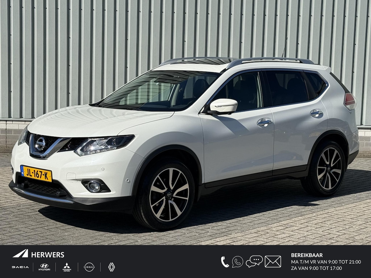 Nissan X-Trail - 1.6 DIG-T Tekna / NL Auto / Dealer Onderhouden / Trekhaak 1800 KG / Panoramisch Schuif/Kan - AutoWereld.nl