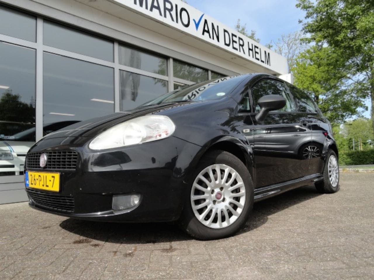 Fiat Grande Punto - 1.3 M-Jet Actual 1.3 M-Jet Actual - AutoWereld.nl