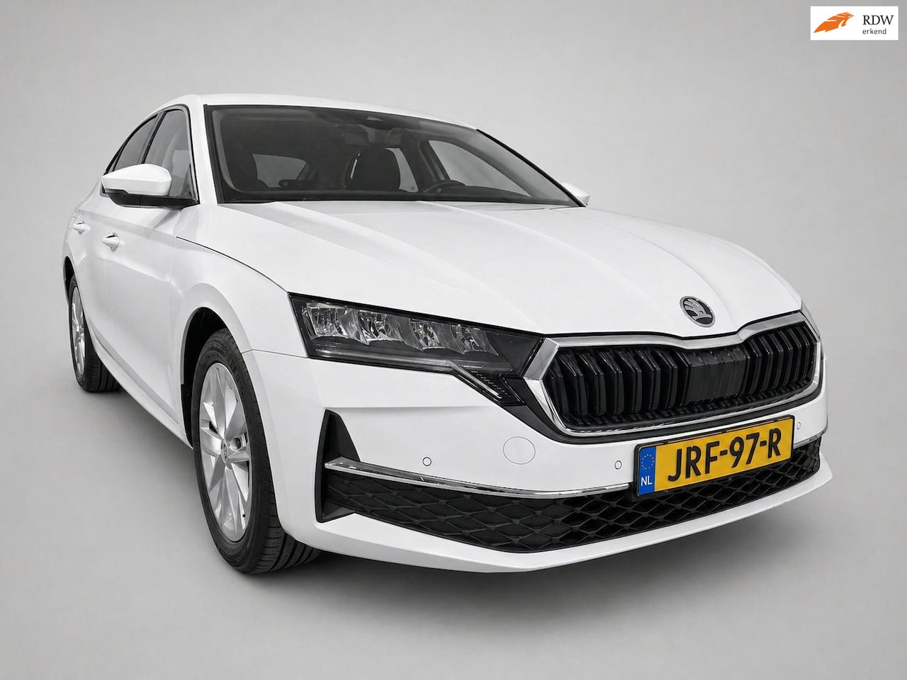Skoda Octavia - 1.5 TSI MHEV Business - Navi - CarPlay - Camera - Adapt Cr - Climate - Stoelverw - Keyless - AutoWereld.nl