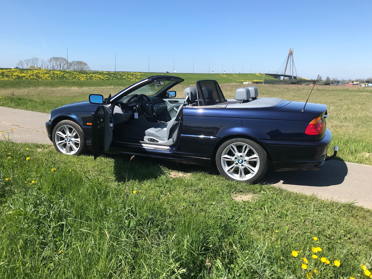 BMW 3-serie Cabrio - 323Ci Executive - AutoWereld.nl