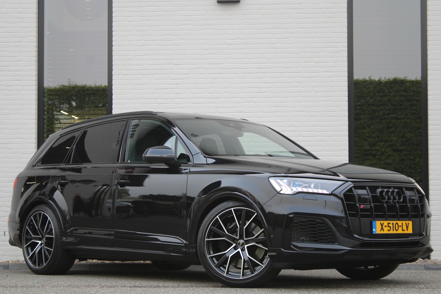 Audi Q7 SQ7 - 4.0 TDI quattro / Pano / 7-pers / Luchtvering / 4W-Sturing / Massage / Vol Opties / NIEUWS - AutoWereld.nl