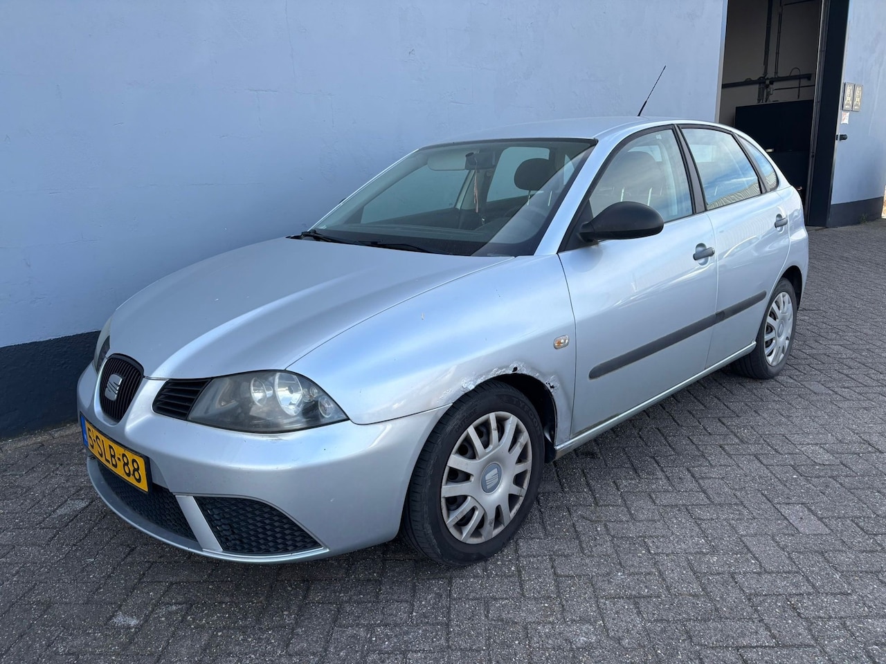 SEAT Ibiza - 1.4-16V Reference 5-Deurs - Airco - AutoWereld.nl