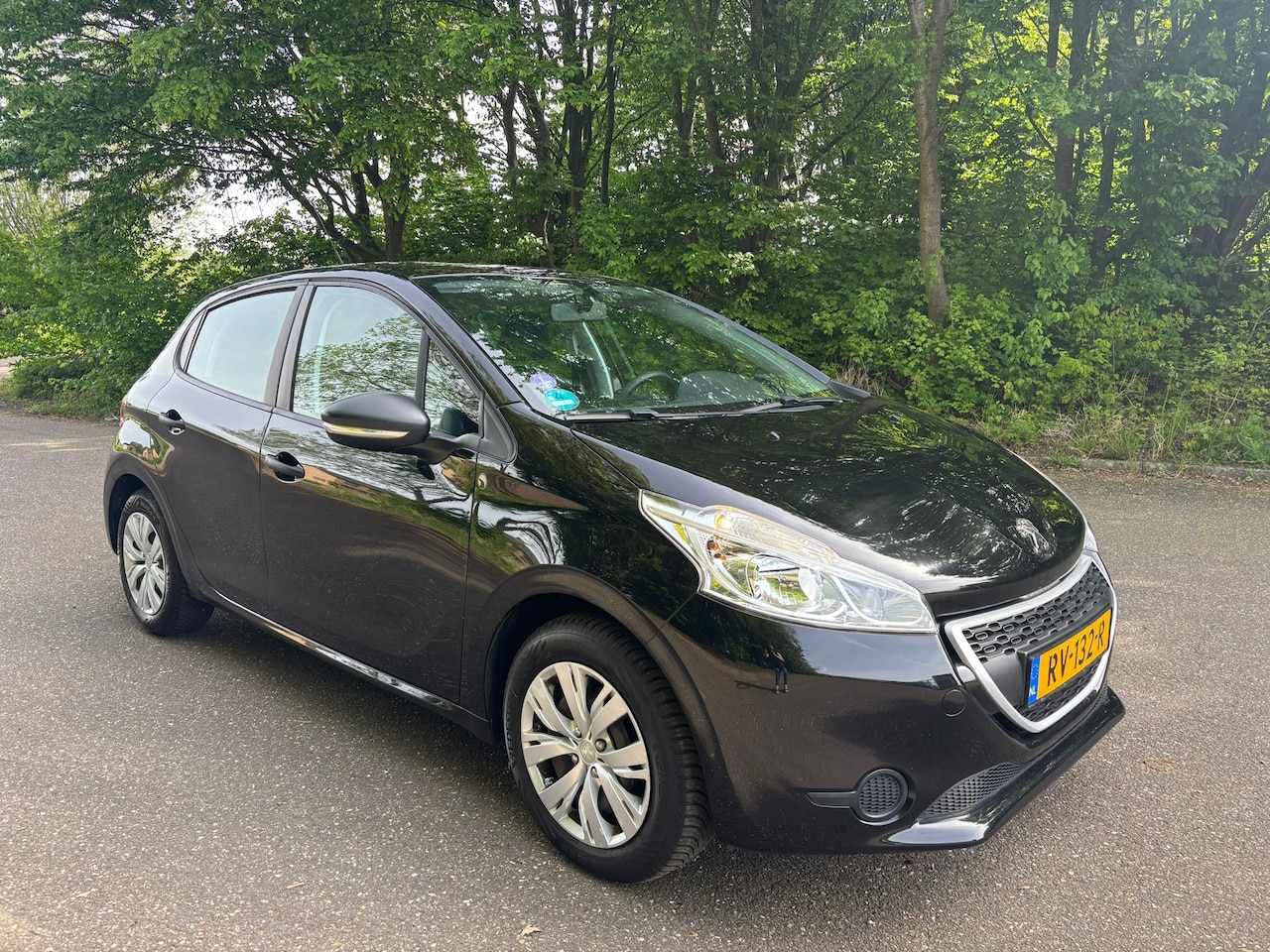 Peugeot 208 - 1.0 PureTech LIKE | Airco | 5-drs | APK 05-2027! - AutoWereld.nl