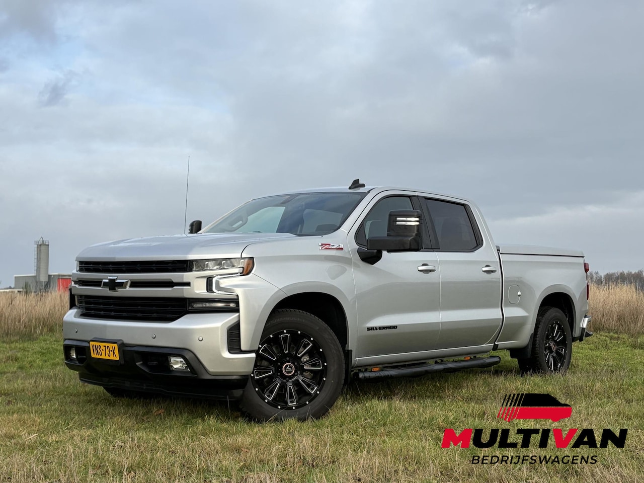 Chevrolet Silverado - Z71 1500 RST V8 | 200L LPG |  360PK | CUSTOM LEDER | LED | CRUISE | LUXE UITVOERING | STOE - AutoWereld.nl