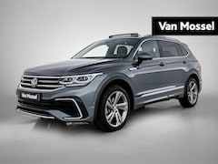 Volkswagen Tiguan - 2.0 TDI R-Line | 150 PK | 7-Persoons | Automaat | Panorama Dak | Lederen Bekleding (Ergo S