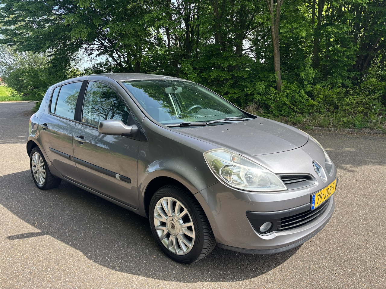 Renault Clio - 1.2-16V Collection | 5-drs. | Airco | APK 04-2027! - AutoWereld.nl