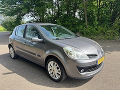 Renault Clio - 1.2-16V Collection | 5-drs. | Airco | APK 04-2027