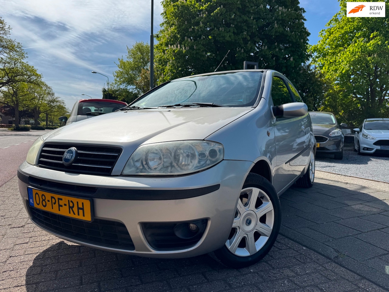 Fiat Punto - 1.4-16V Clima Elek Pakket Cruise Lmv Pdc - AutoWereld.nl