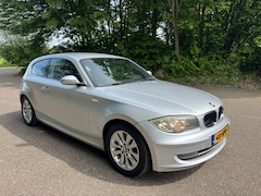 BMW 1-serie - 118i Business Line | Clima | APK 05-2027