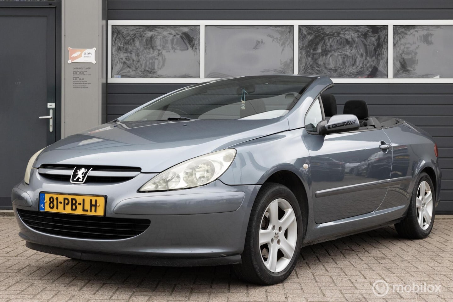 Peugeot 307 CC - 1.6-16V cabrio nieuwe APK - AutoWereld.nl