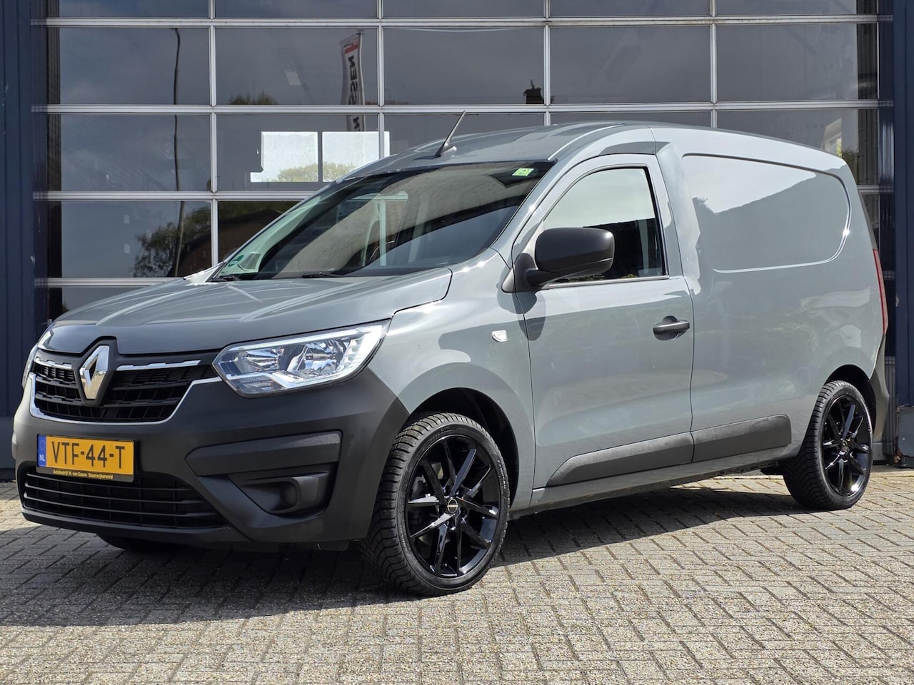 Renault Express - 1.5 dCi Trekhaak / Half leder / 17 inch - AutoWereld.nl