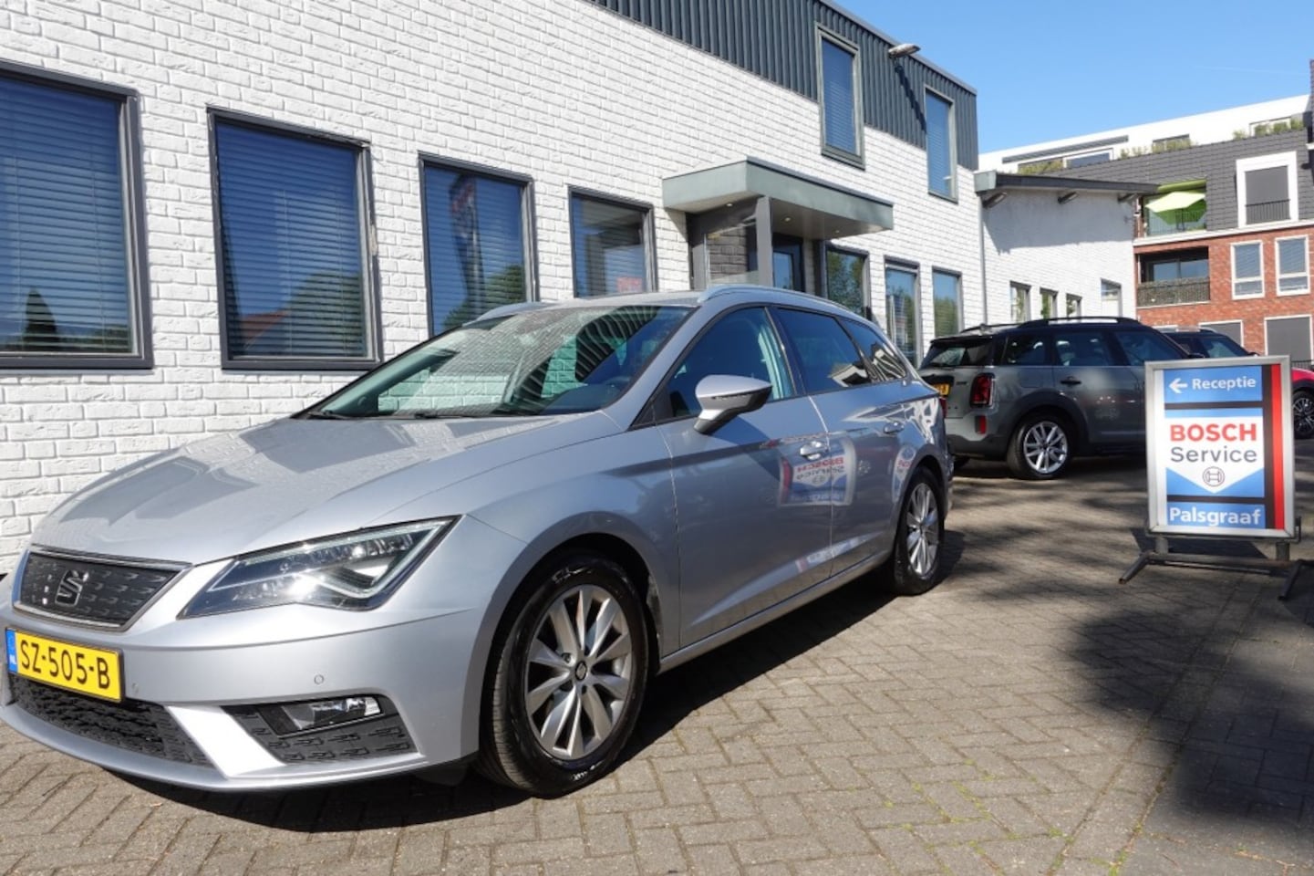 SEAT Leon - 1.0 ECOTSI ST. BNSI. - AutoWereld.nl