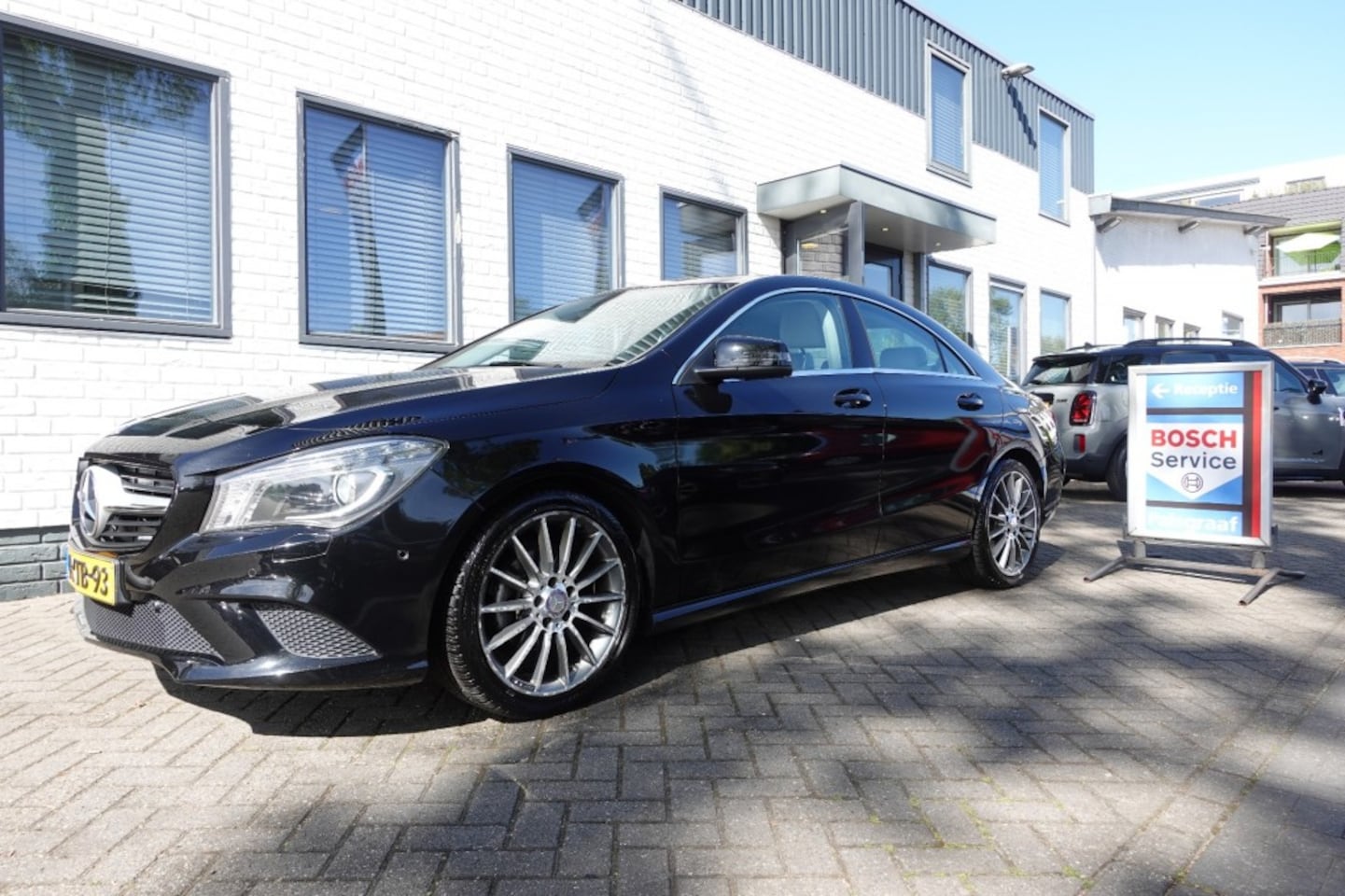 Mercedes-Benz CLA-Klasse - 180 BE. AMBITION - AutoWereld.nl