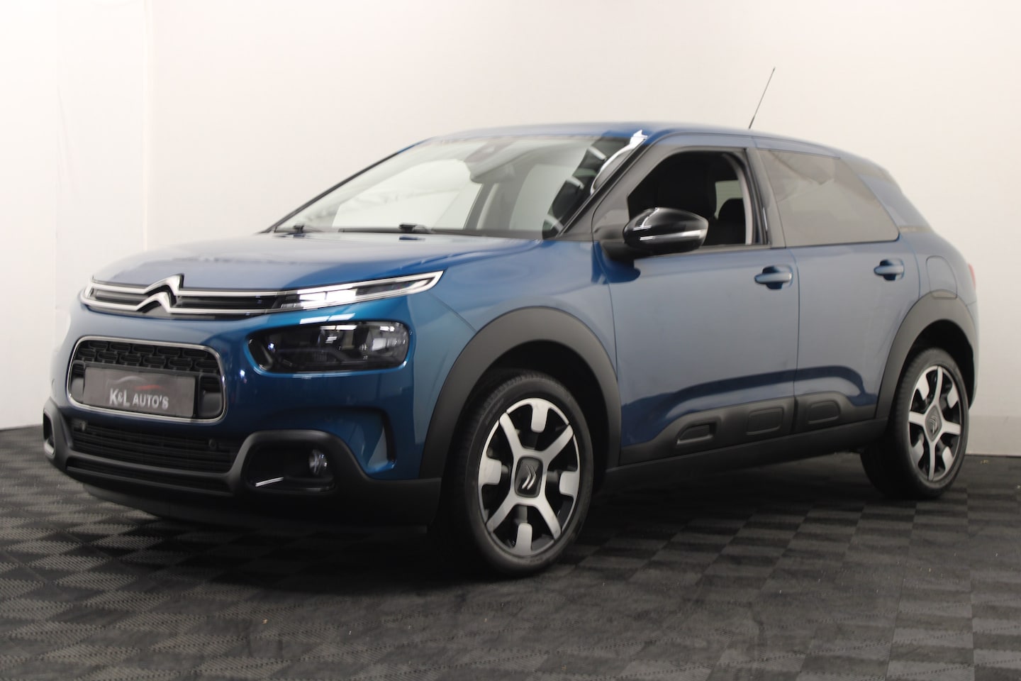 Citroën C4 Cactus - 1.2 PureTech Business Plus |Navi|Camera| - AutoWereld.nl