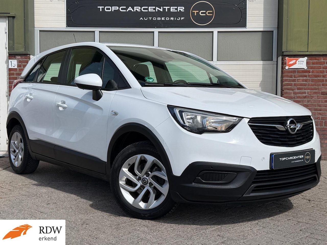 Opel Crossland X - 1.2 Turbo Edit/AUT/STOELV/PARKS/CRUISE/APK - AutoWereld.nl
