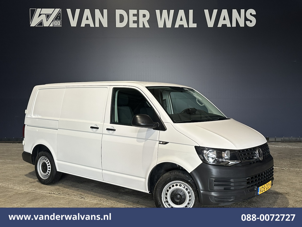 Volkswagen Transporter - 2.0 TDI 102pk L1H1 Euro6 Airco | Camera | Bluetooth telefoonvoorbereiding - AutoWereld.nl