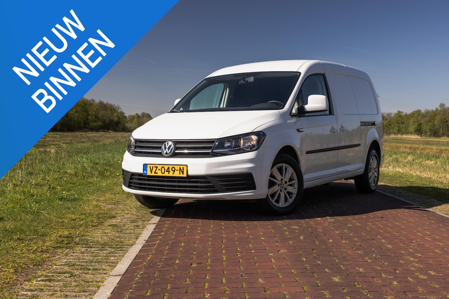 Volkswagen Caddy Maxi - 2.0 TDI L2H1 BMT Trendline Dubbele schuifdeur - AutoWereld.nl