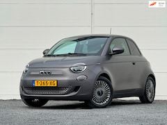 Fiat 500e - La Prima 42 kWh mat Grigio metallic Apple SOH 95% Keyless entry Verkeersbord detectie Navi