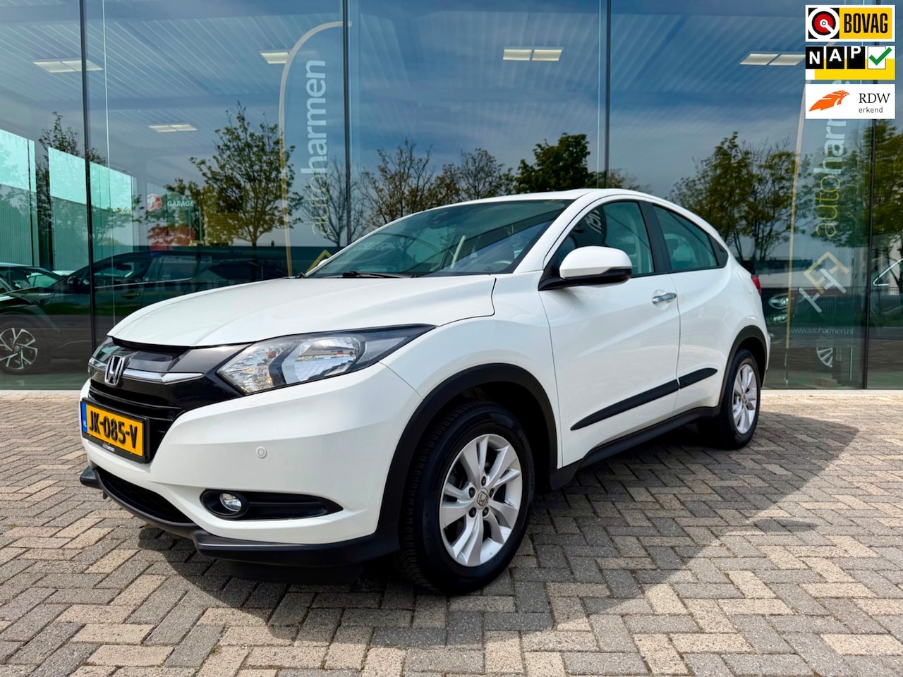 Honda HR-V - 1.5 i-VTEC Elegance 1.5 i-VTEC Elegance, 1e eigenaar, NAP - AutoWereld.nl