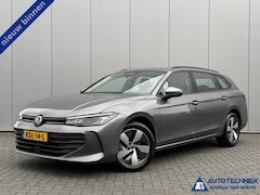 Volkswagen Passat Variant - 1.5 eTSI Business Carplay Camera Stoelverwarming