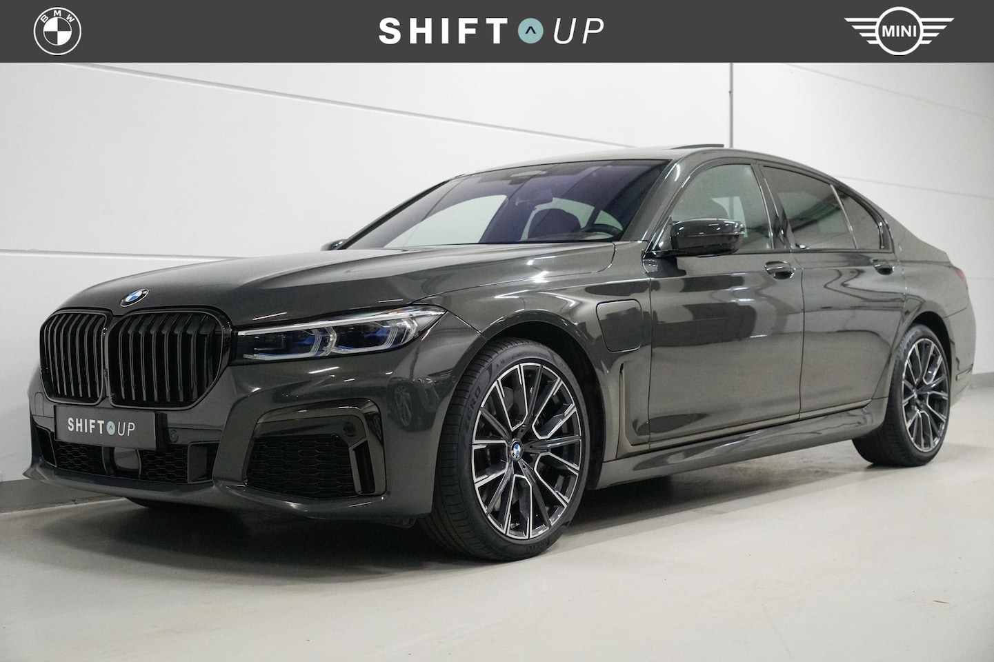 BMW 7-serie - 745e M-Sport | Massage | Stoelventilatie | Individual leder | CoPilot - AutoWereld.nl
