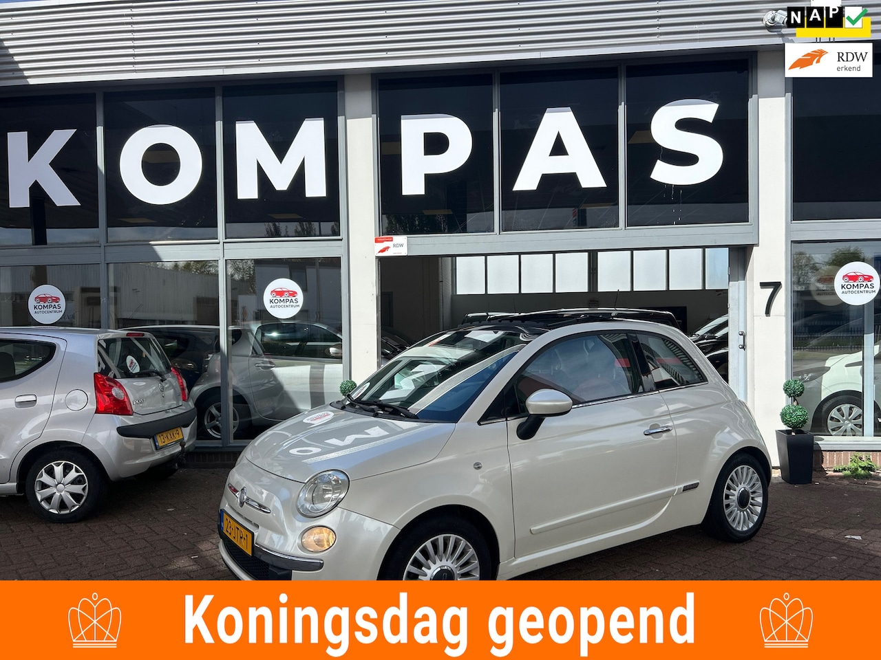 Fiat 500 - 1.2 Lounge |AUTOMAAT|CARPLAY|NAP|PANO|AIRCO|P.SENSOR|ROOD LEER|LM.VELGEN|ORG.NL| - AutoWereld.nl