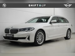 BMW 5-serie Touring - 530i Panoramadak | Laser | Head Up | Elektr. Trekhaak