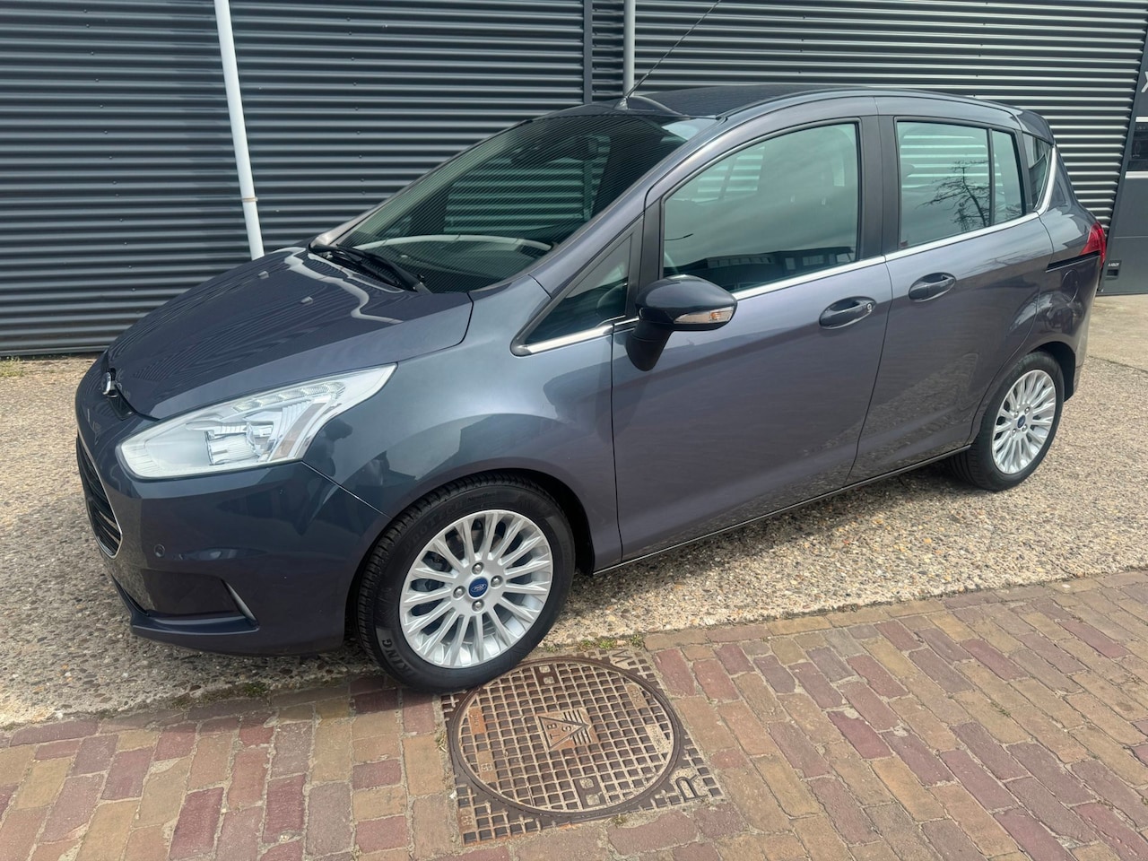 Ford B-Max - 1.0 EcoBoost Titanium 1.0 EcoBoost Titanium - AutoWereld.nl