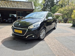 Peugeot 208 - 1.2 PureTech Blue Lease Executive