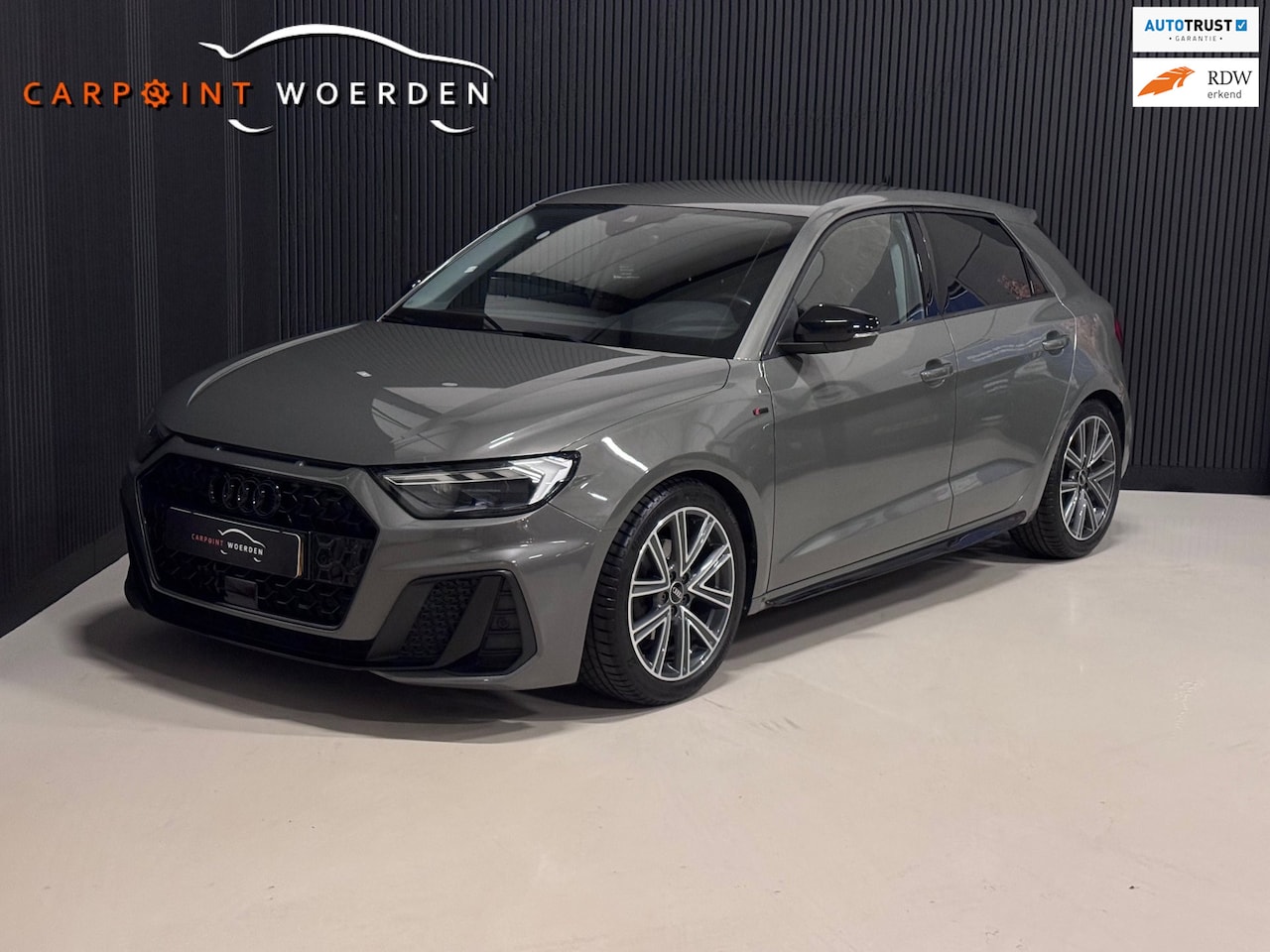 Audi A1 Sportback - 30 TFSI 3X S-LINE | LED | CAMERA | CARPLAY | STOELVERW. - AutoWereld.nl