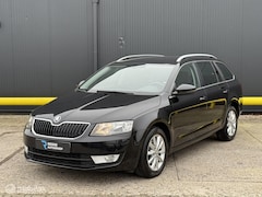 Skoda Octavia Combi - 1.6 TDI Greentech Ambition TREKHAAK