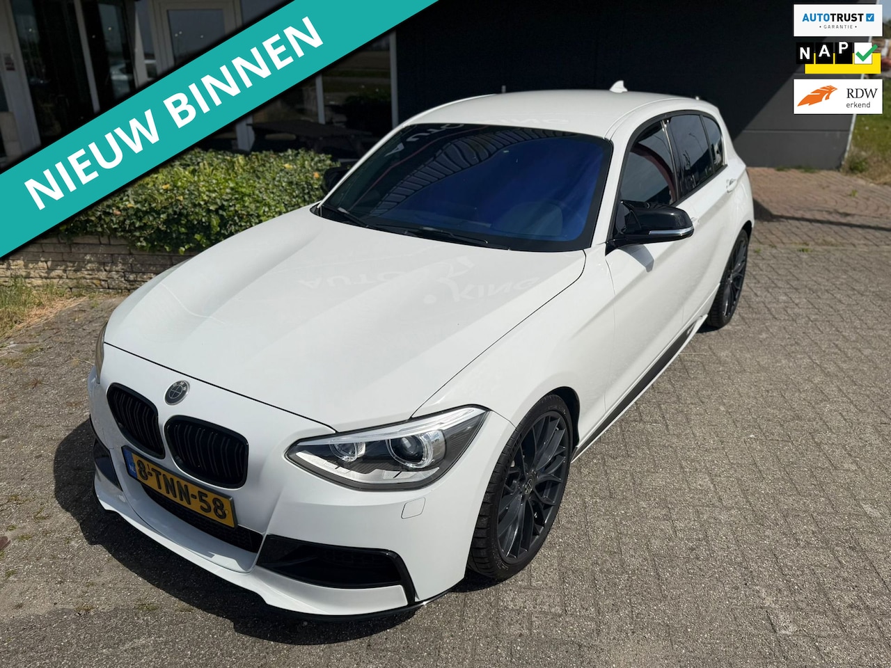 BMW 1-serie - 118i M-SPORT Executive NL ECC/NAV/HARMAN KARDON APK+NAP - AutoWereld.nl