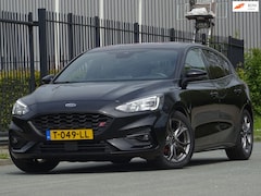 Ford Focus - 1.5 EcoBoost ST Line AUTOMAAT NAVI/CAMERA/LED/PDC