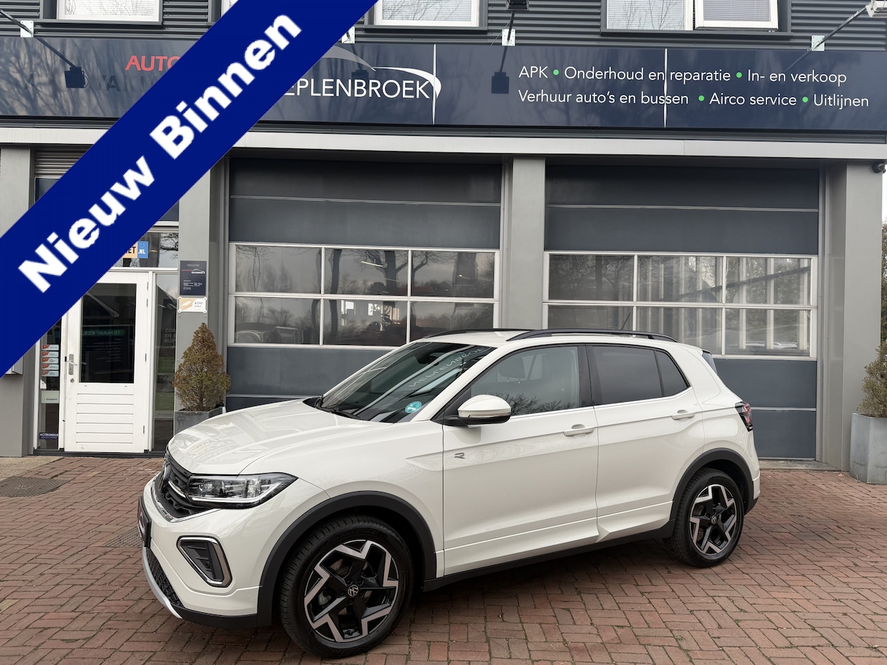 Volkswagen T-Cross - 1.5 TSI R-Line Edition AFN. TREKH. - CAMERA - AD. CRUISE 2025 km 21.000 - AutoWereld.nl