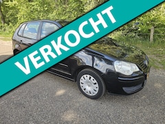 Volkswagen Polo - 1.4-16V Optive