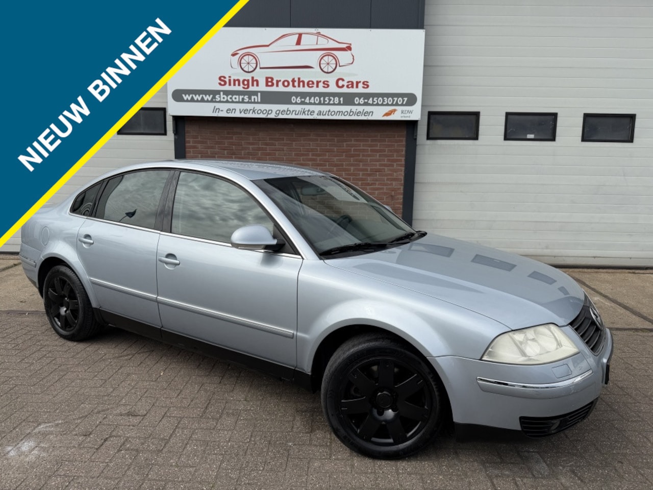 Volkswagen Passat - 2.3 V5 Highline/Automaat/Nap/Inruil mog!!!! - AutoWereld.nl