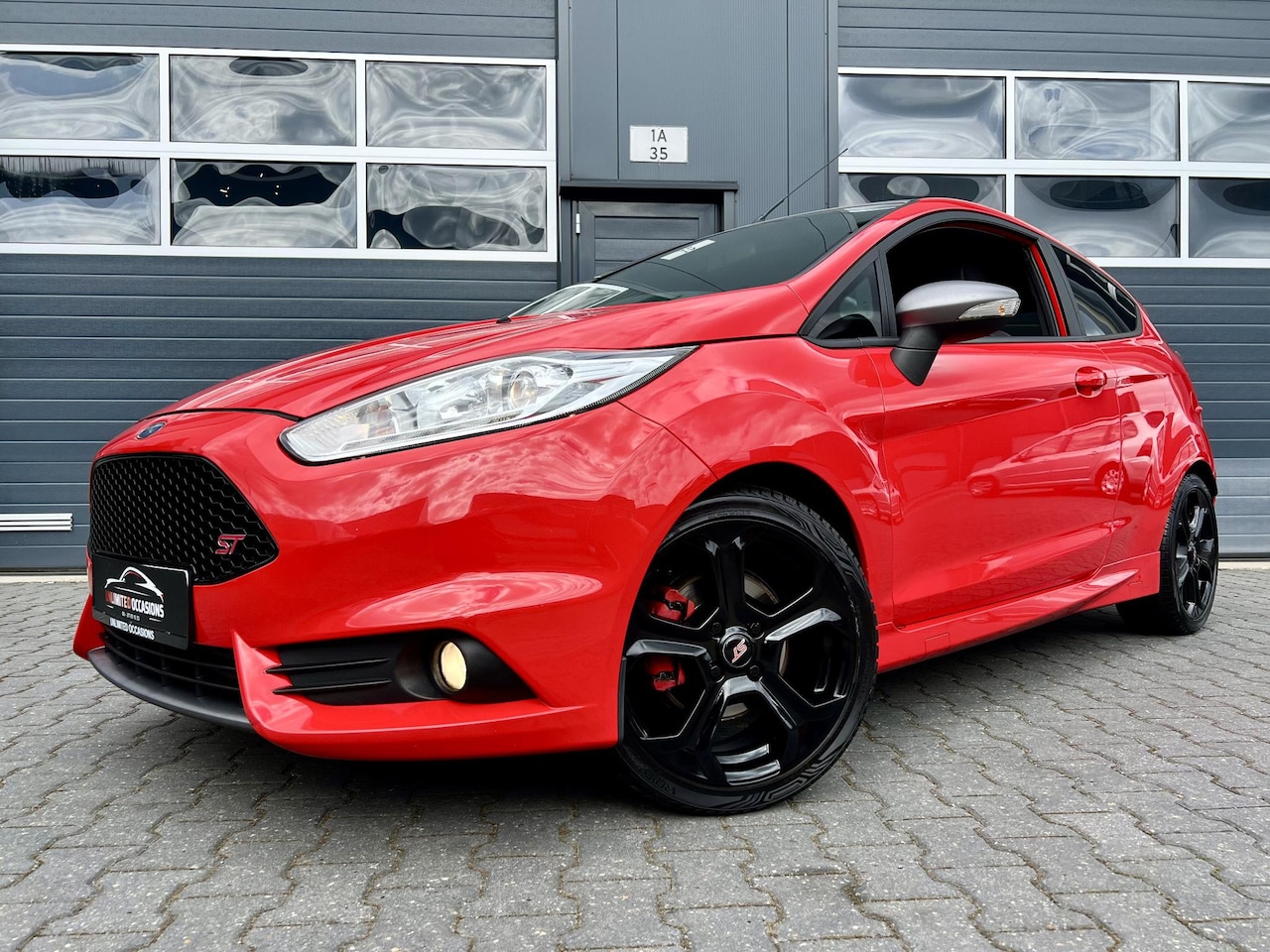 Ford Fiesta - 1.6 ST *183PK*RACE RED*17”LMV - AutoWereld.nl