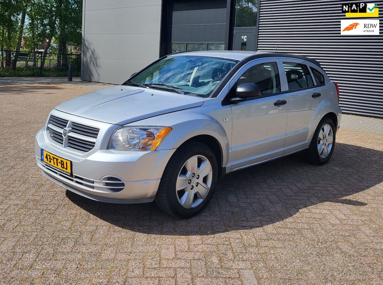 Dodge Caliber - 1.8 SE 1.8 SE, Airco, PDC, Multimedia, BT, APK 01/27! - AutoWereld.nl