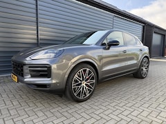 Porsche Cayenne Coupé - 3.0 S E-Hybrid 520 Pk Achterasbesturing/22 inch/stoelkoeling/Pano