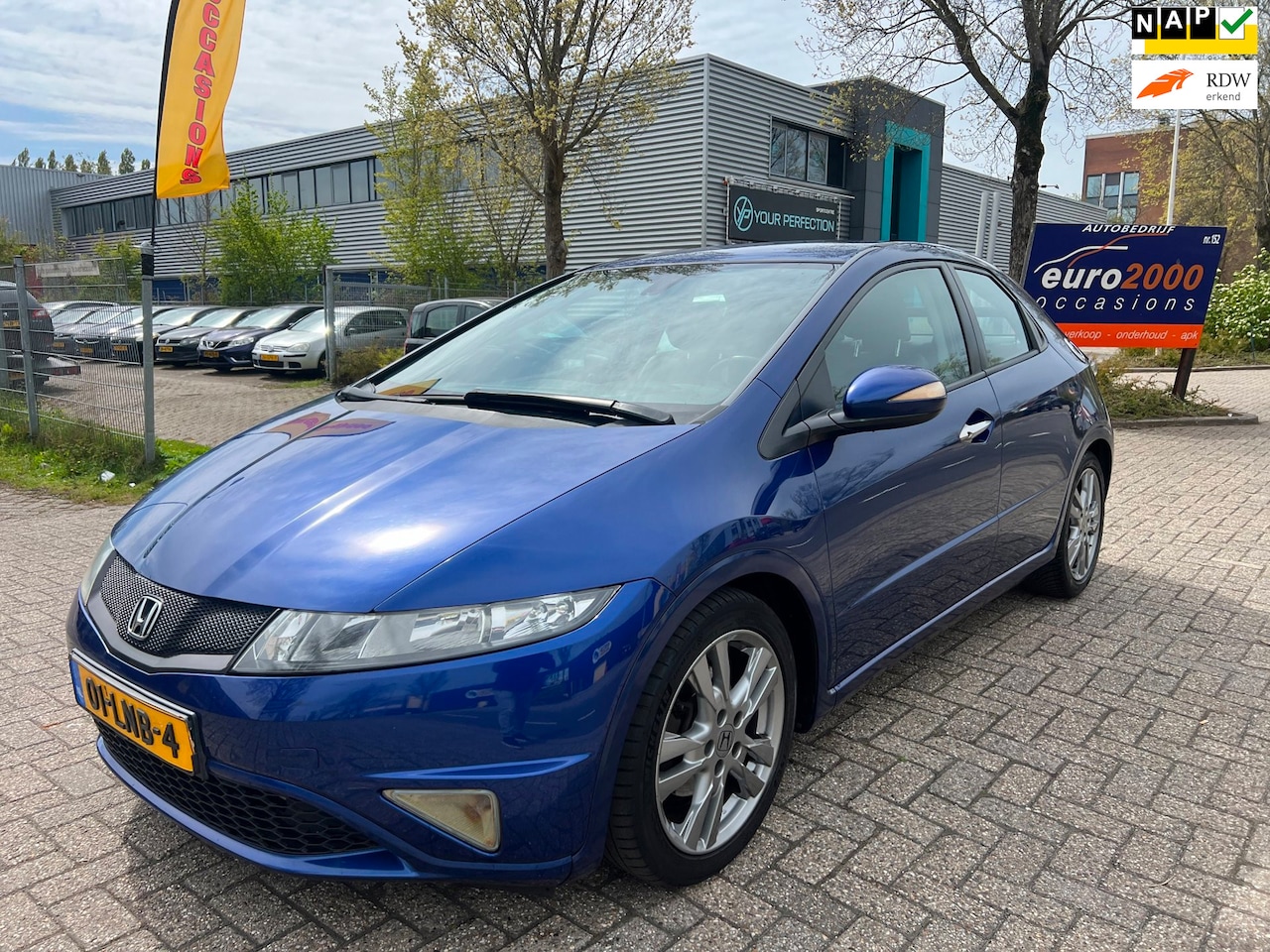 Honda Civic - 1.8 Style Mode - NAVIGATIE - NIEUWE APK - NETJES ! - AutoWereld.nl