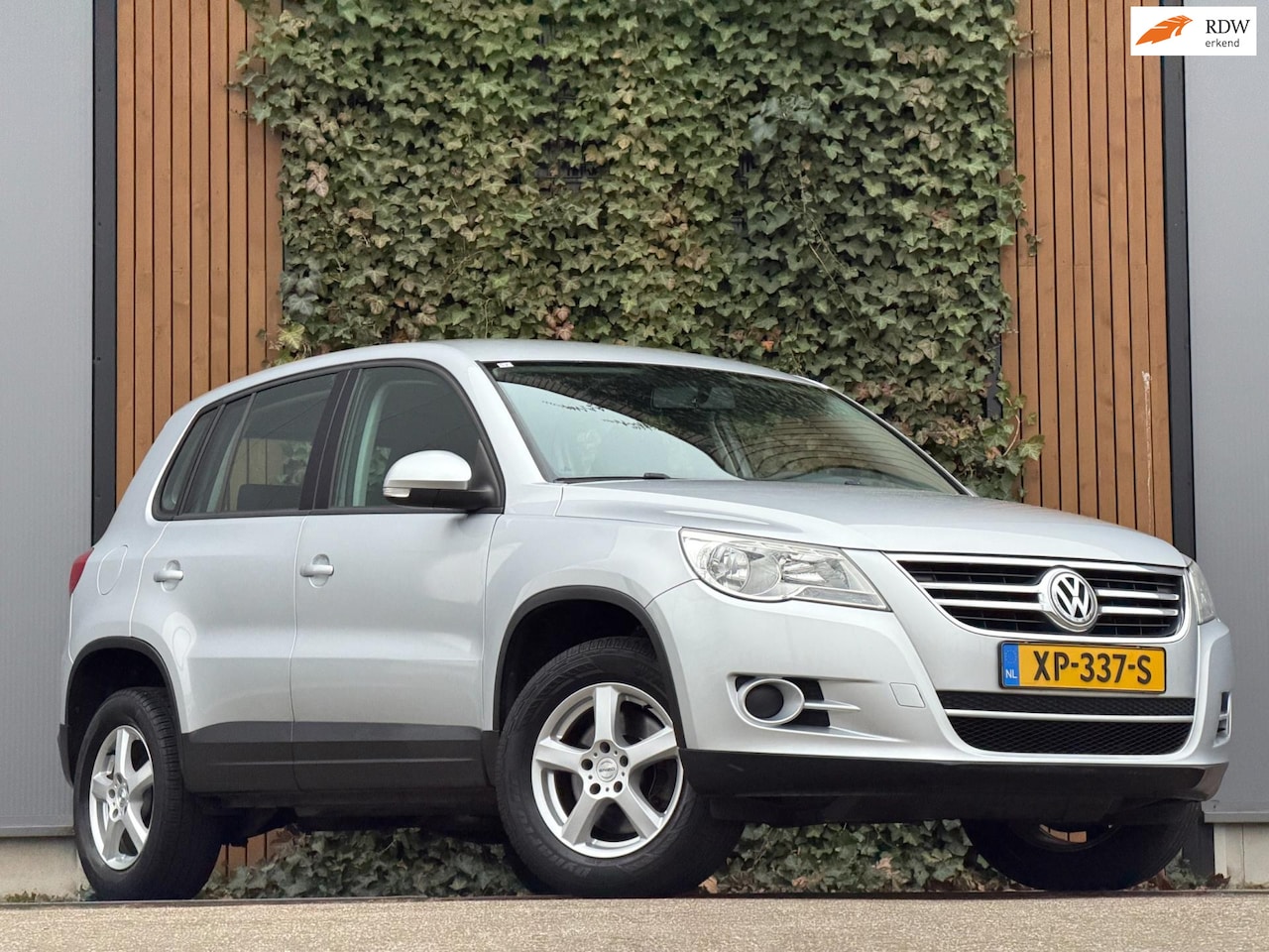 Volkswagen Tiguan - 1.4 TSI Sport&Style|94.00KM!! NAP - AutoWereld.nl