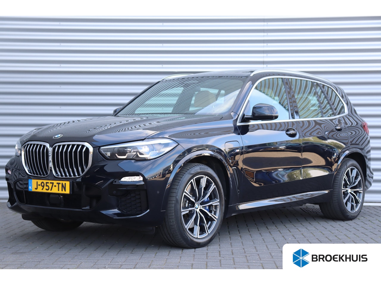 BMW X5 - XDRIVE45E 394PK HIGH EXECUTIVE M-SPORT AUTOMAAT / NAVI / LEDER / FULL-LED / CLIMA / 20" LM - AutoWereld.nl