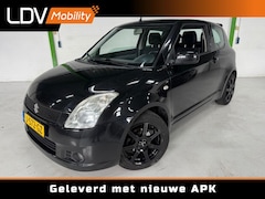 Suzuki Swift - 1.5 GLS / Android Auto / Nieuwe APK / LM velgen 16 inch / Airco / Nette auto