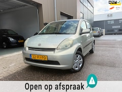 Daihatsu Sirion 2 - 1.3-16V Comfort Automaat Airco